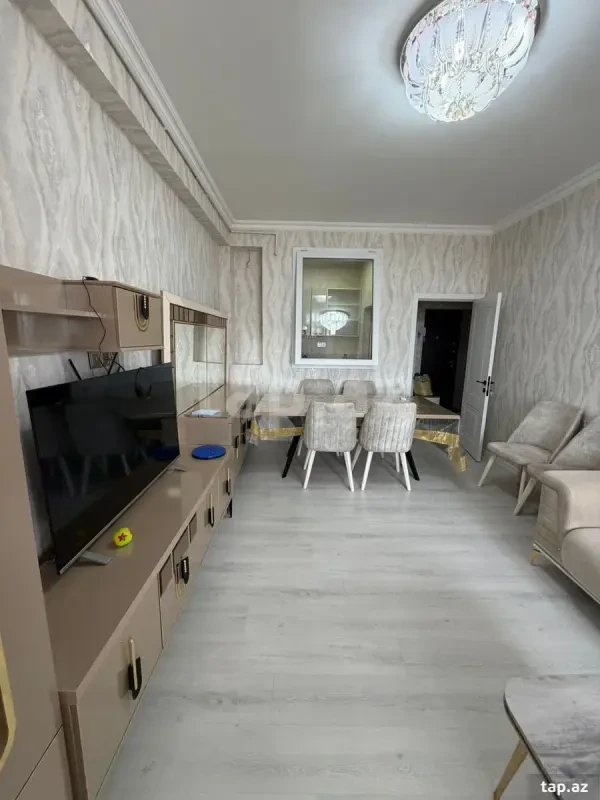 Kirayə verilir 2 otaqlı yeni tikili 65 m²