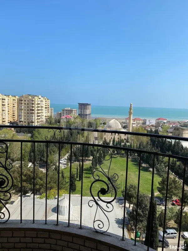 Kirayə verilir 2 otaqlı yeni tikili 65 m²