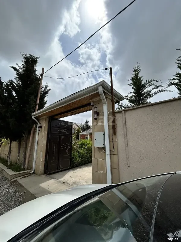 Satılır 3 otaqlı həyət evi 100 m²