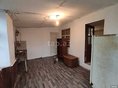 Satılır 1 otaqlı həyət evi 70 m² — Bakı, Şüvəlan 1 otaq 70.00 m²