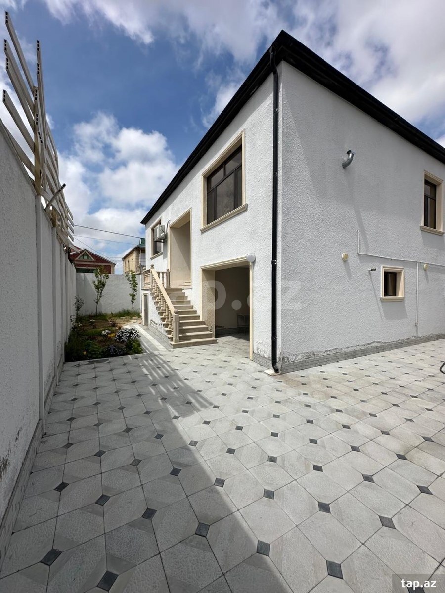 Satılır 4 otaqlı həyət evi 185 m²