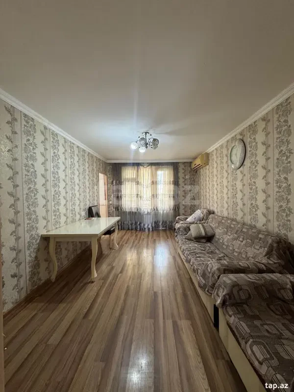 Satılır 3 otaqlı yeni tikili 75 m²