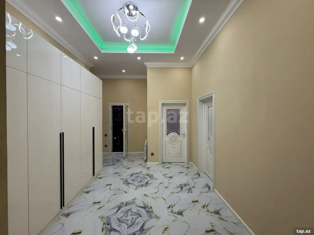 Satılır 2 otaqlı yeni tikili 88 m²