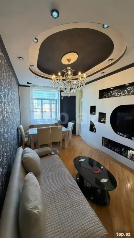 Satılır 3 otaqlı yeni tikili 74 m²