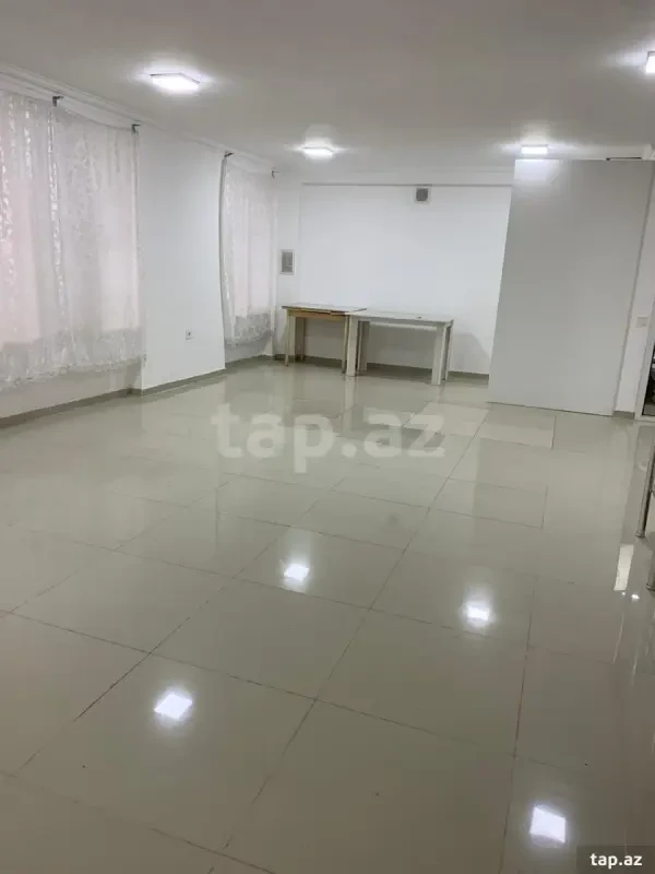 Satılır 3 otaqlı mənzil 90 m²
