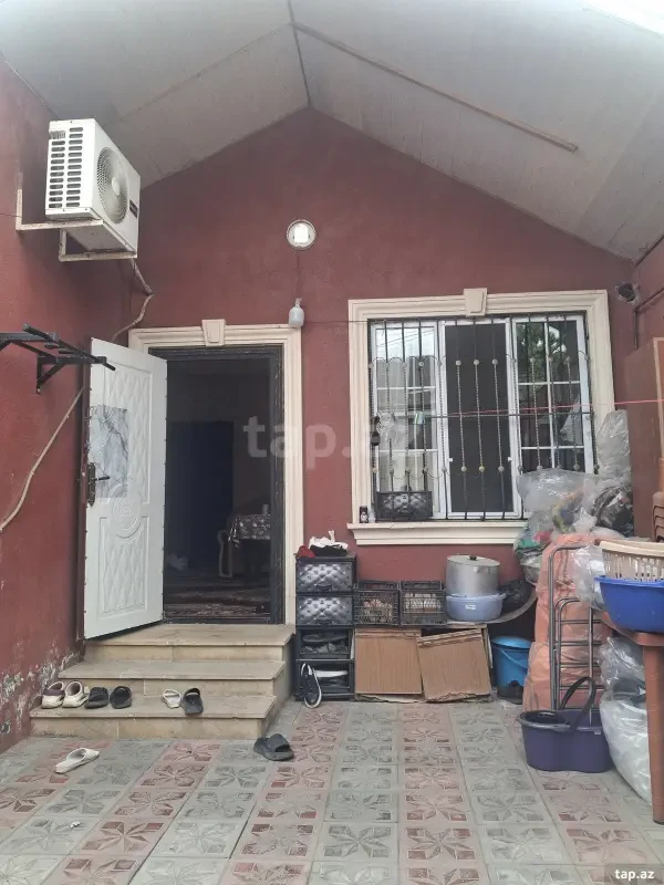 Satılır 3 otaqlı həyət evi 80 m²
