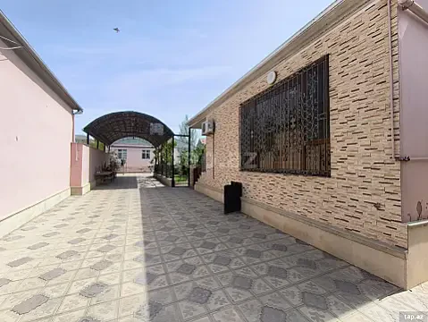 Satılır 9 otaqlı həyət evi 280 m² — Sumqayıt 9 otaq 280.00 m²