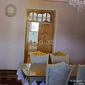 Satılır 3 otaqlı həyət evi 180 m² — Gəncə 3 otaq 180.00 m²