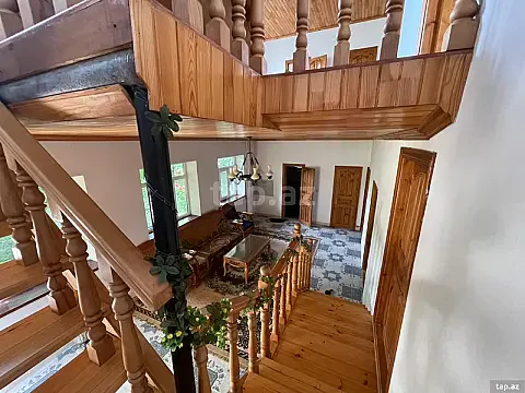 Kirayə verilir 4 otaqlı həyət evi 1000 m² — Bakı 4 otaq 1000.00 m²