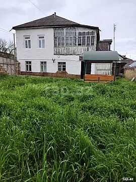 Satılır 5 otaqlı həyət evi 100 m² — Xaçmaz 5 otaq 100.00 m²