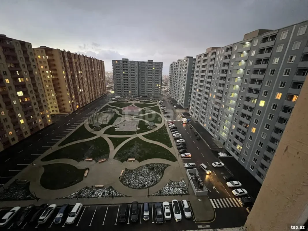 Kirayə verilir 2 otaqlı yeni tikili 66 m²