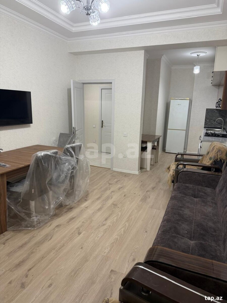 Kirayə verilir 2 otaqlı yeni tikili 66 m²