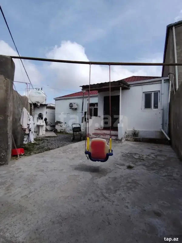 Satılır 3 otaqlı həyət evi 60 m²