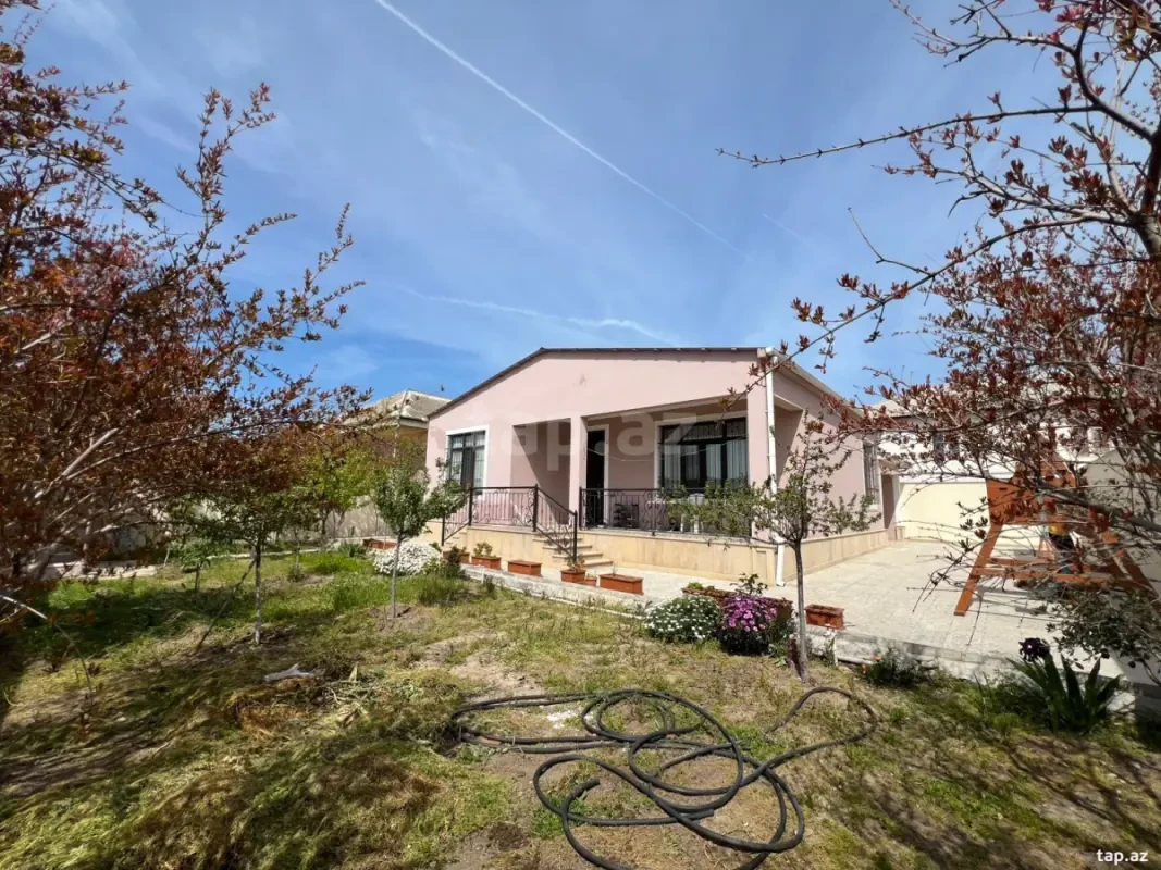 Satılır 2 otaqlı həyət evi 100 m²