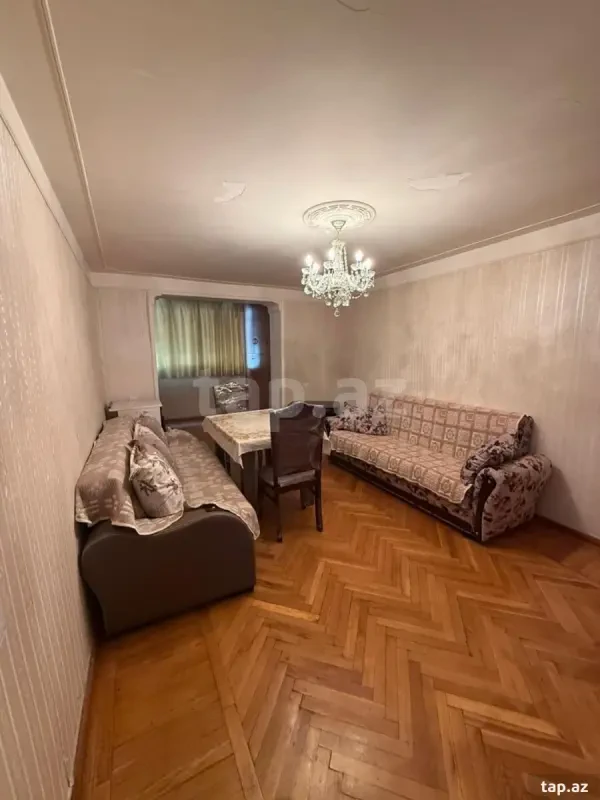 Kirayə verilir 2 otaqlı mənzil 50 m²