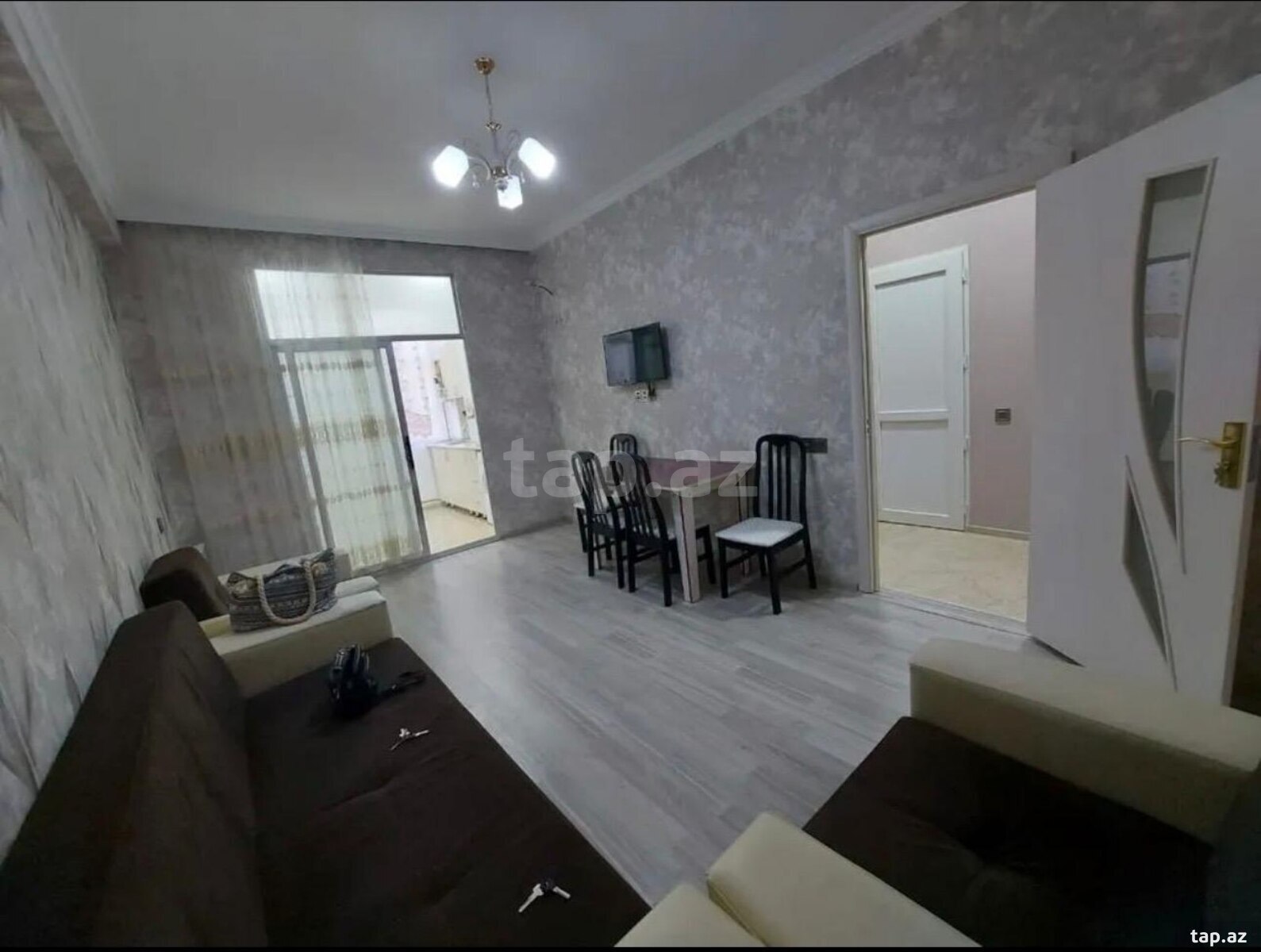 Kirayə verilir 2 otaqlı yeni tikili 60 m²