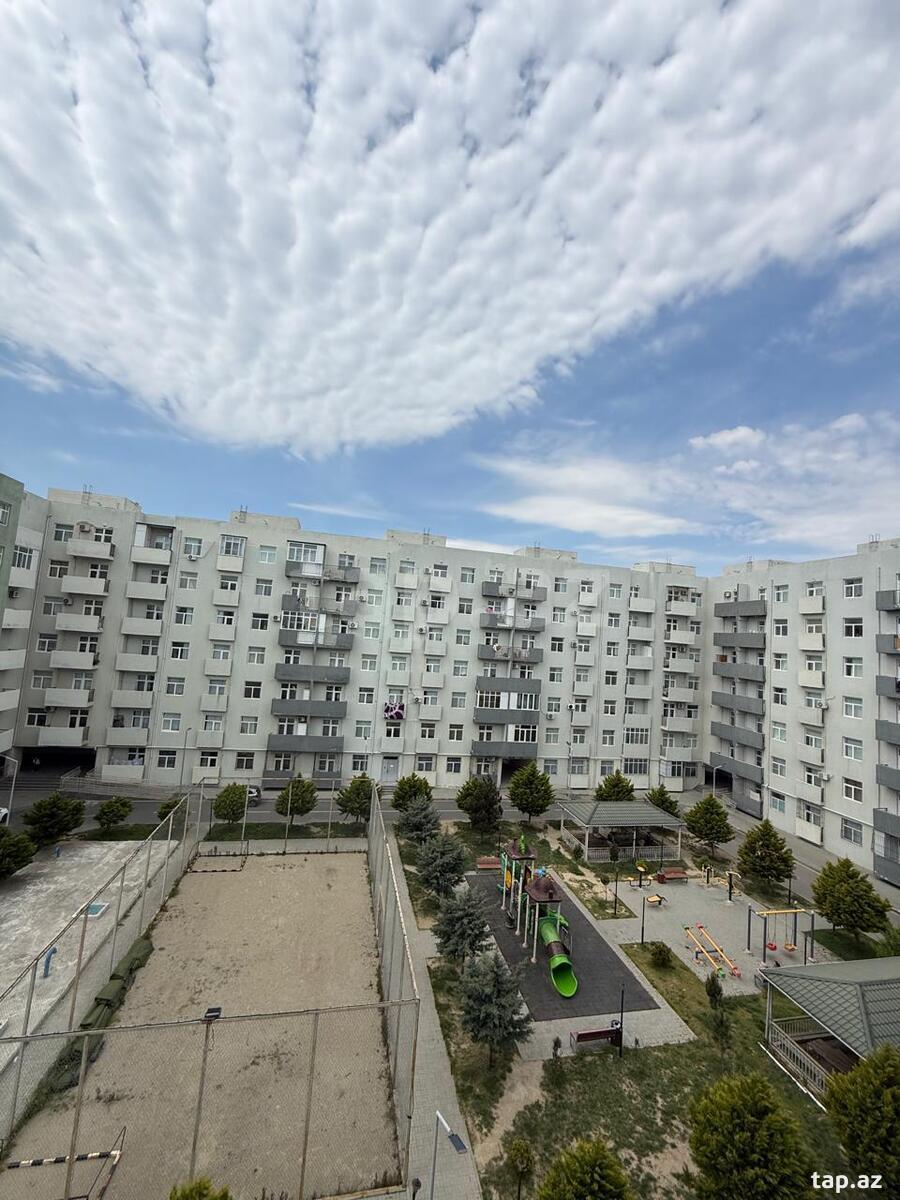 Satılır 3 otaqlı yeni tikili 70 m²