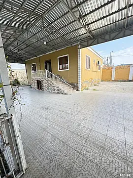 Kirayə verilir 4 otaqlı həyət evi 100 m² — Şirvan 4 otaq 100.00 m²