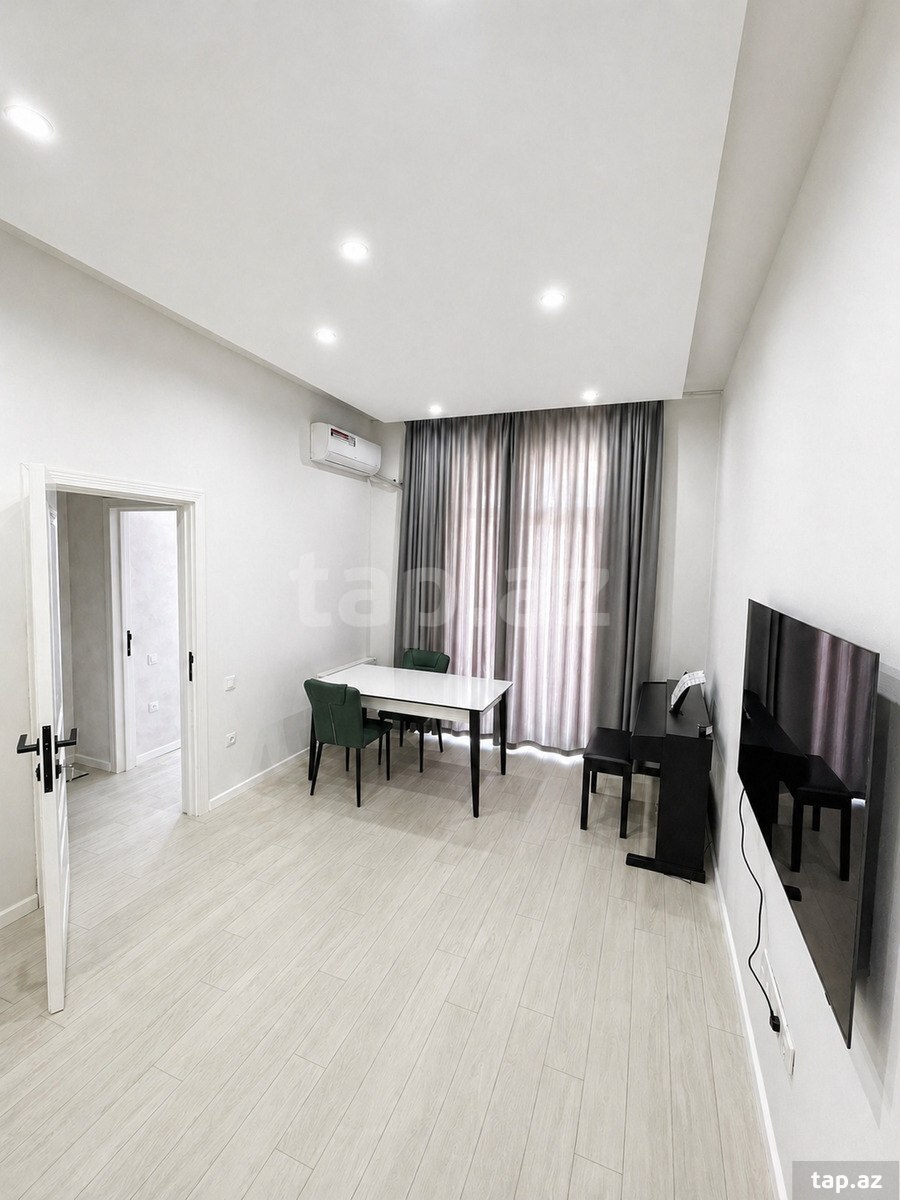Satılır 1 otaqlı yeni tikili 35 m²