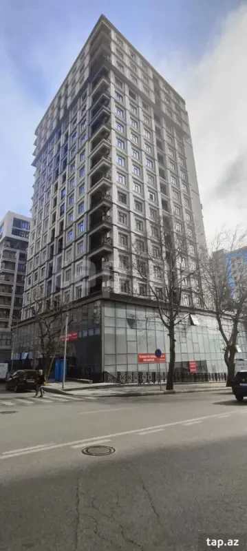 Satılır 3 otaqlı yeni tikili 150 m²