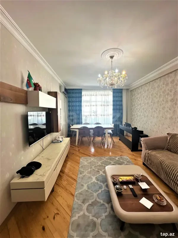 Satılır 3 otaqlı yeni tikili 118 m²