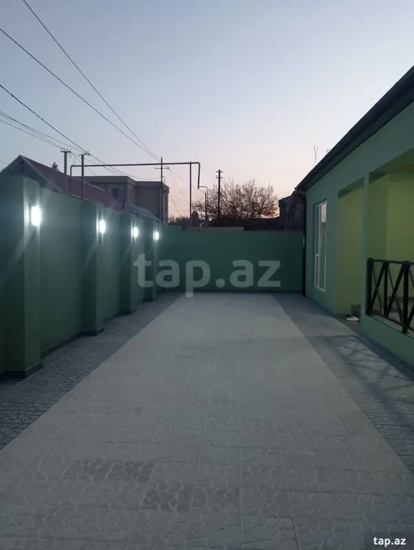 Satılır 3 otaqlı həyət evi 100 m²