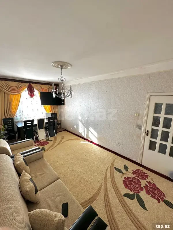 Satılır 3 otaqlı mənzil 72 m²