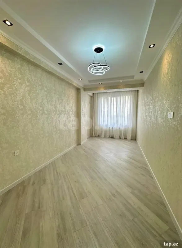 Satılır 3 otaqlı yeni tikili 88 m²