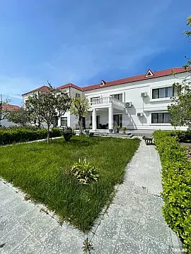 Satılır 8 otaqlı həyət evi 600 m² — Bakı, Novxanı 8 otaq 600.00 m²