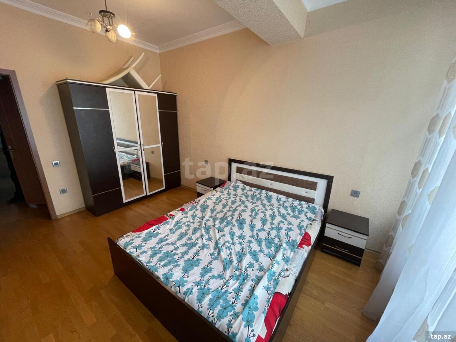 Satılır 3 otaqlı yeni tikili 126 m²
