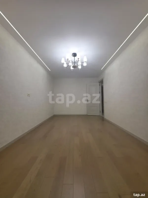 Satılır 3 otaqlı yeni tikili 70 m²