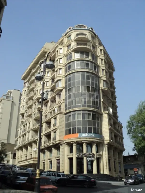 Kirayə verilir 2 otaqlı yeni tikili 55 m²