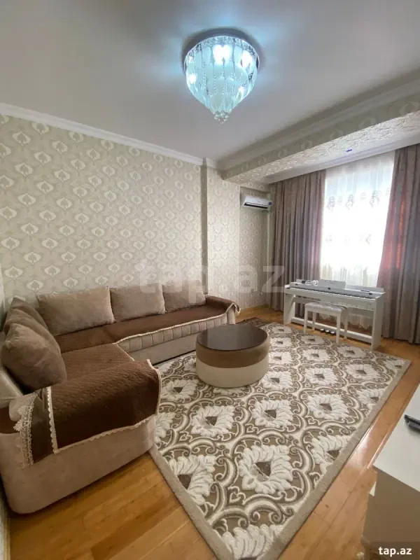 Satılır 2 otaqlı yeni tikili 72 m²