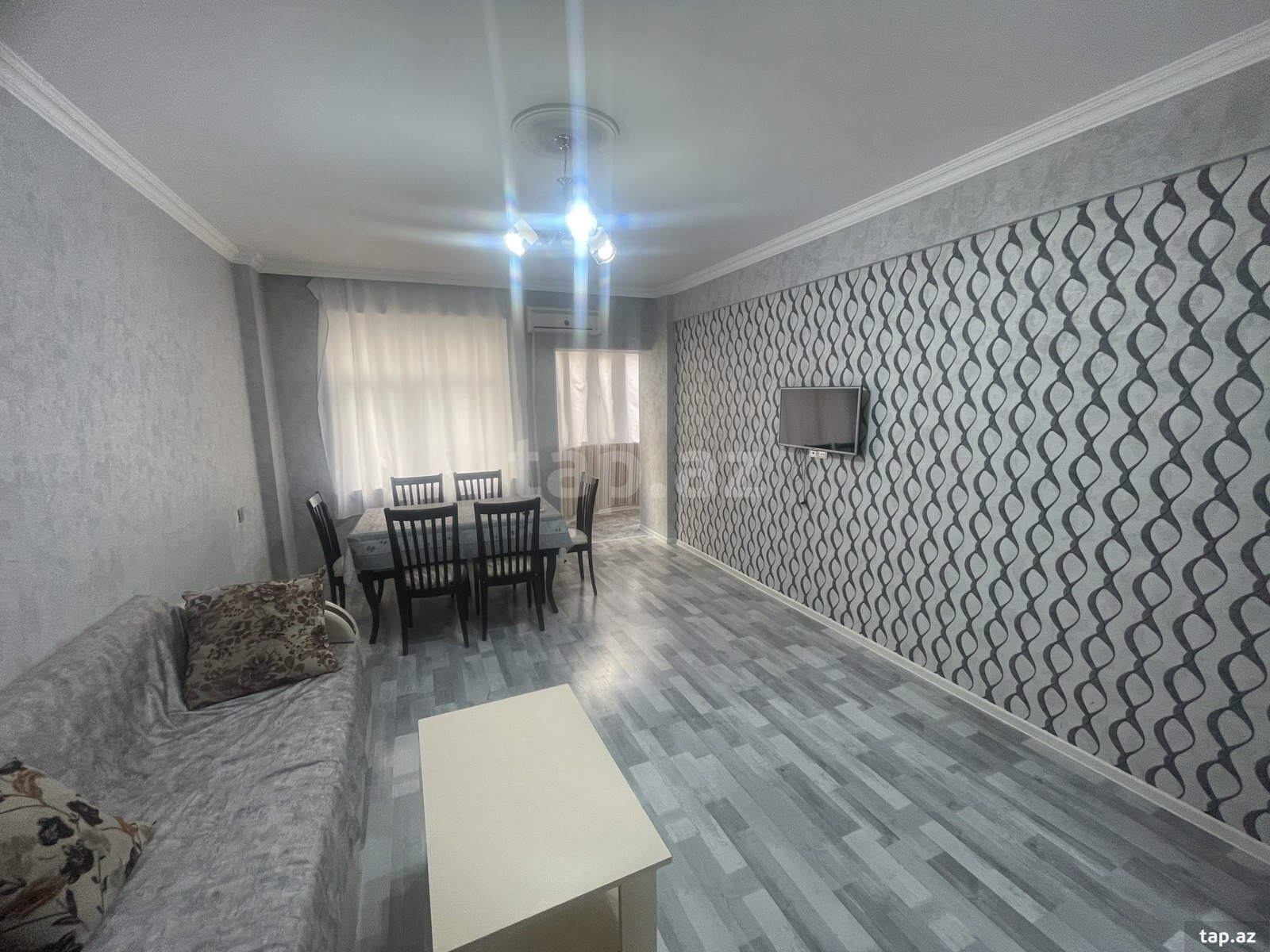 Kirayə verilir 2 otaqlı yeni tikili 65 m²