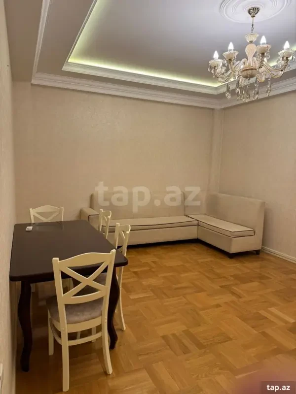 Kirayə verilir 2 otaqlı yeni tikili 85 m²