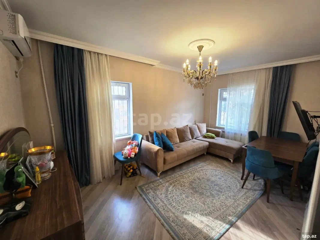 Satılır 2 otaqlı mənzil 60 m²