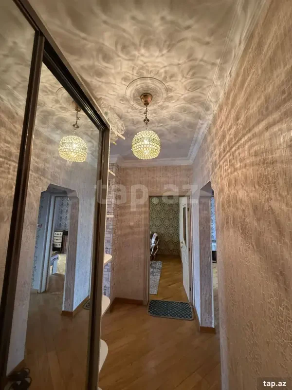 Satılır 3 otaqlı mənzil 72 m²
