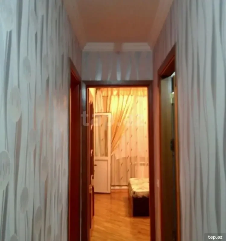 Kirayə verilir 2 otaqlı yeni tikili 67 m²