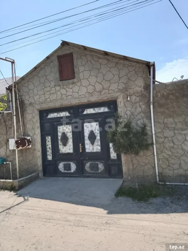 Satılır 4 otaqlı həyət evi 120 m²