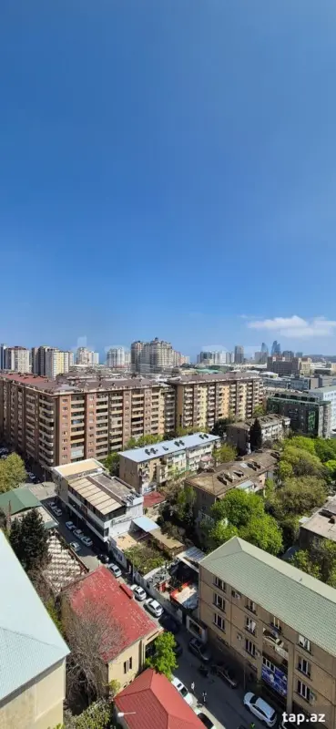 Satılır 4 otaqlı yeni tikili 190 m²