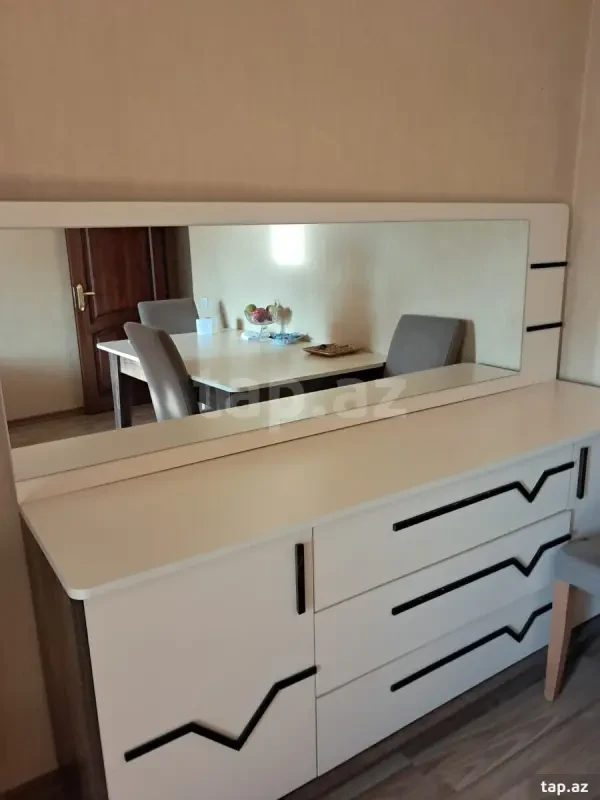 Kirayə verilir 2 otaqlı mənzil 55 m²