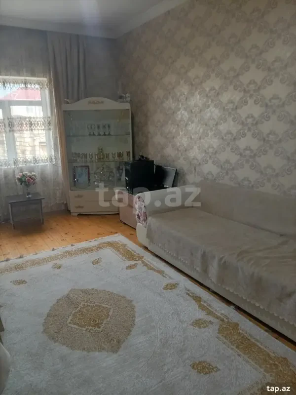 Satılır 3 otaqlı həyət evi 100 m²
