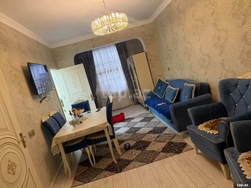 Kirayə verilir 2 otaqlı mənzil 50 m²