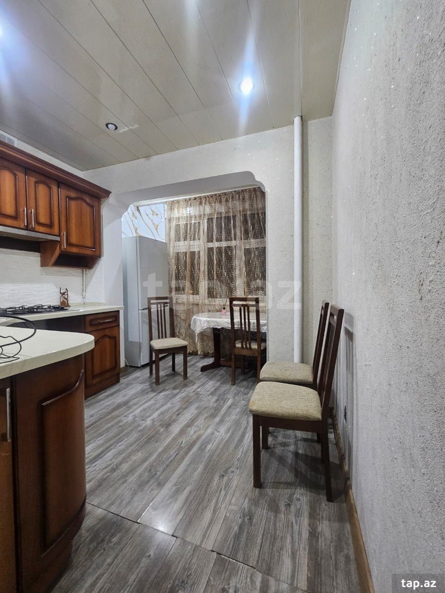 Kirayə verilir 1 otaqlı yeni tikili 450 m²