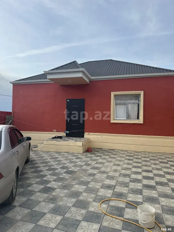 Satılır 3 otaqlı həyət evi 80 m²