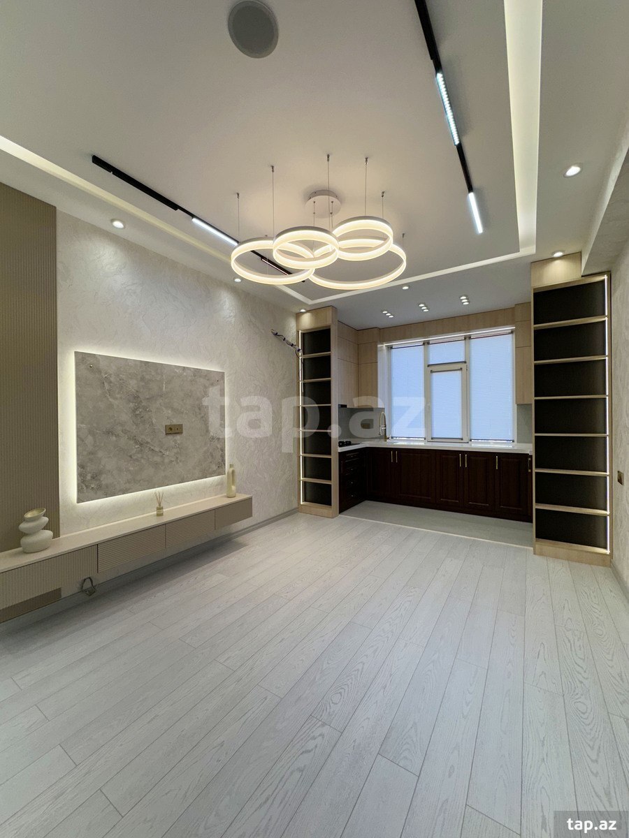 Satılır 2 otaqlı yeni tikili 55 m²
