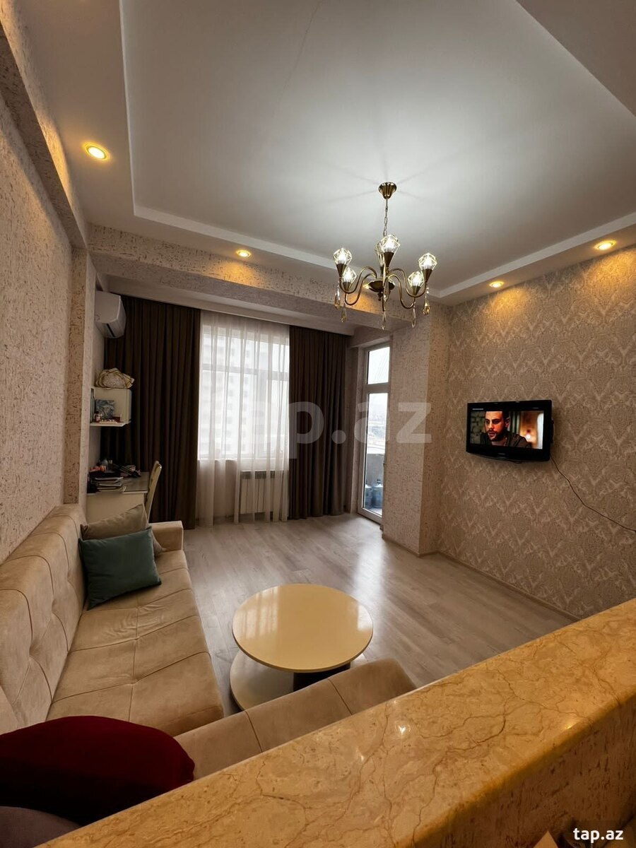 Kirayə verilir 2 otaqlı yeni tikili 65 m²