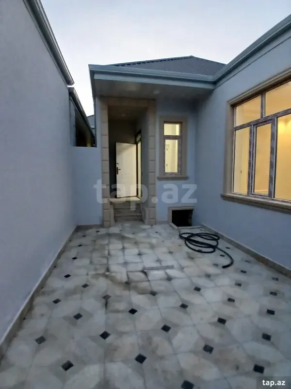 Satılır 3 otaqlı həyət evi 71 m²