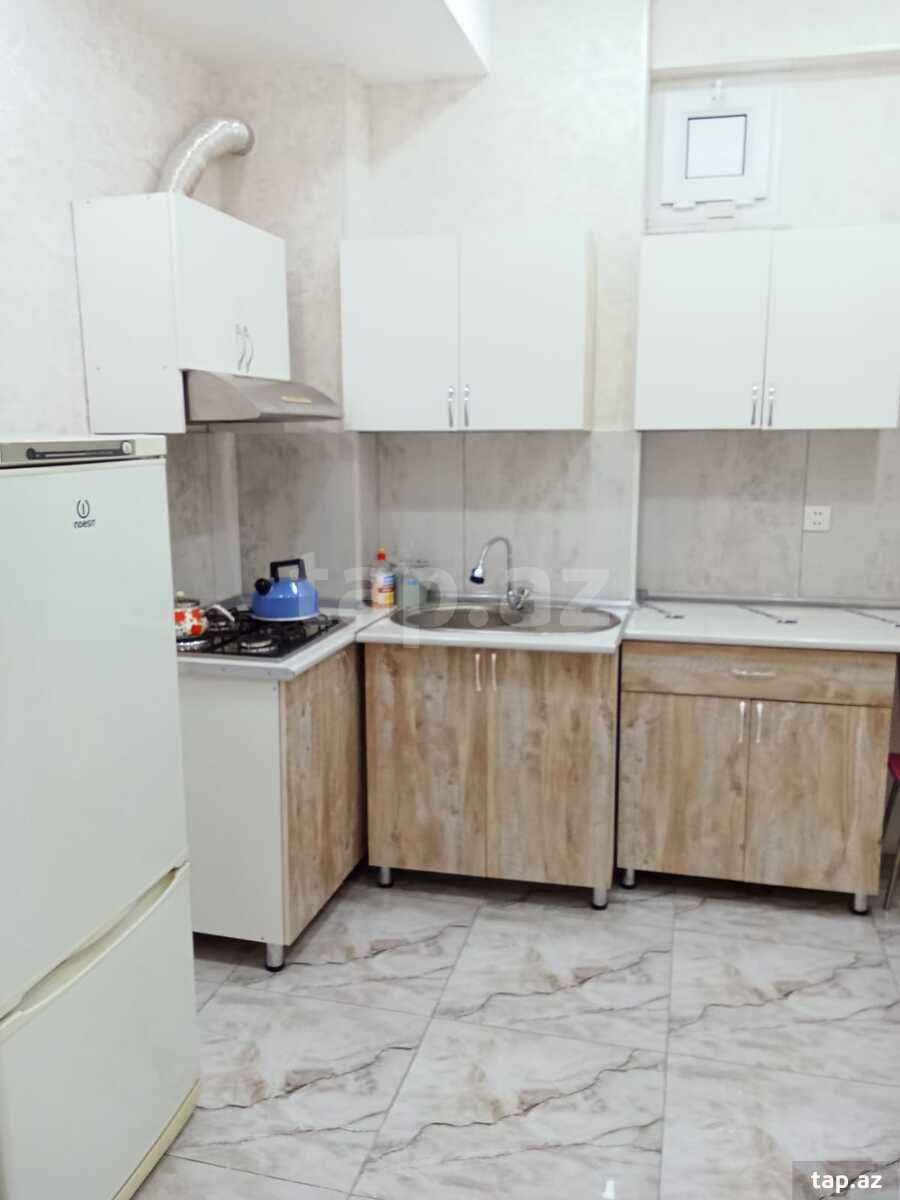 Kirayə verilir 3 otaqlı yeni tikili 89 m²