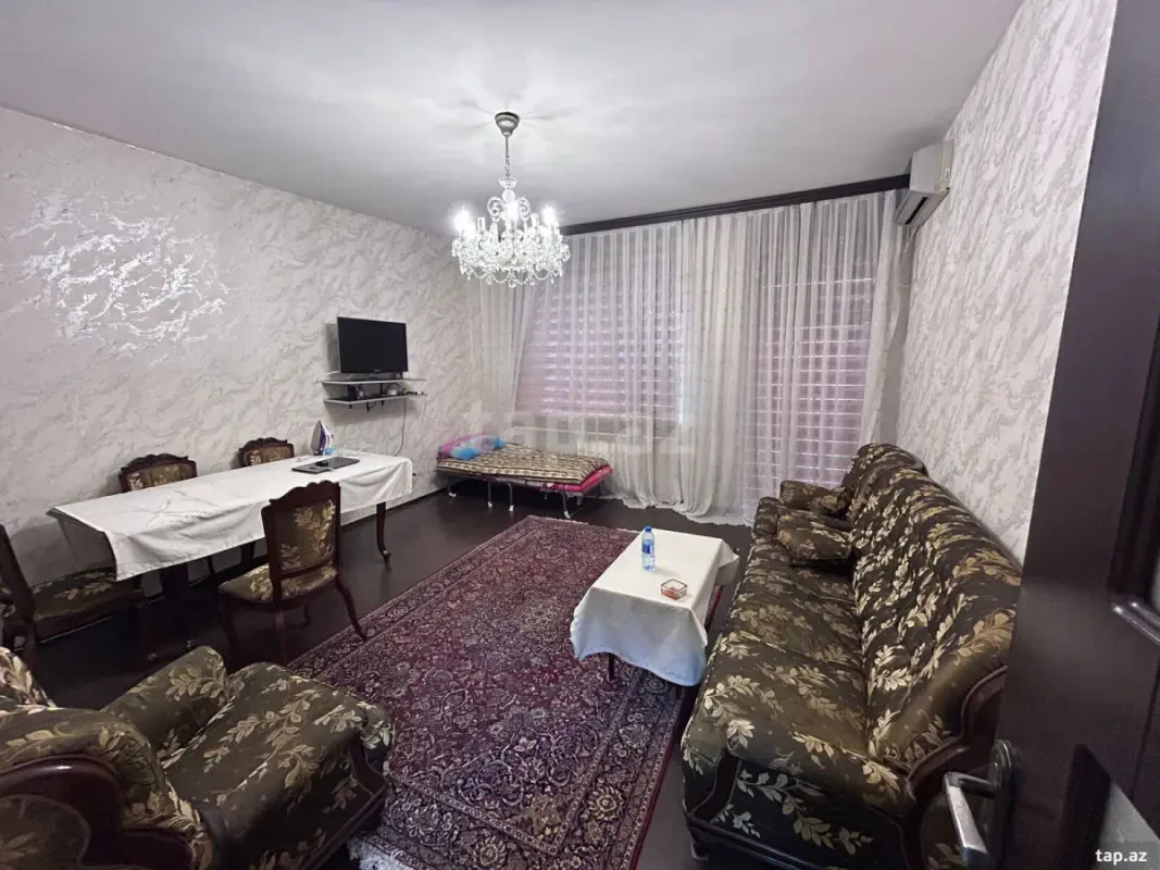 Kirayə verilir 2 otaqlı mənzil 62 m²